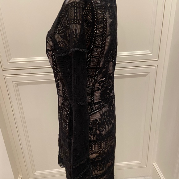 Parker lace dress - Picture 5 of 13